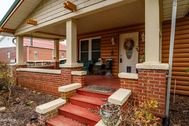 $299,000 | 136 Church Street, Butler, TN 37640