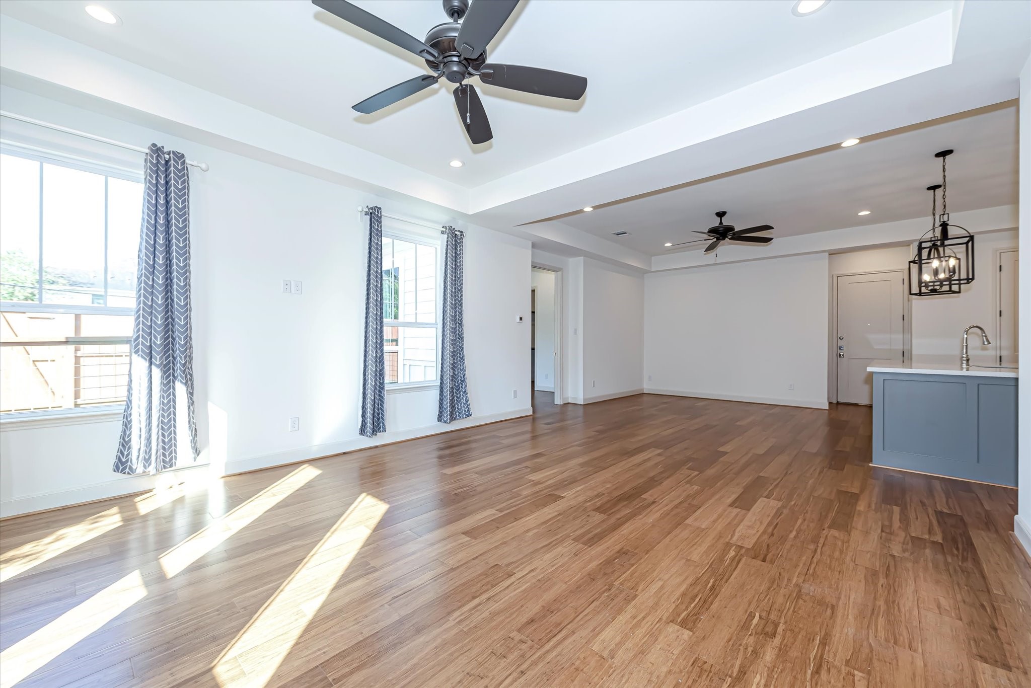 4218 Eigel Street Houston, TX 77007 - Photo 9 of 20