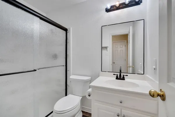 $315,000 | 506 Whitney Drive, Midlothian, TX 76065