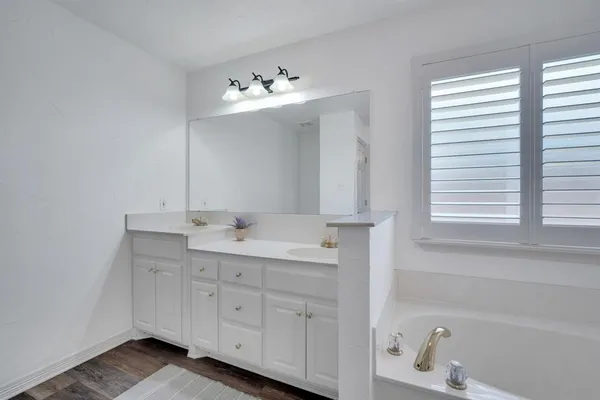 $315,000 | 506 Whitney Drive, Midlothian, TX 76065