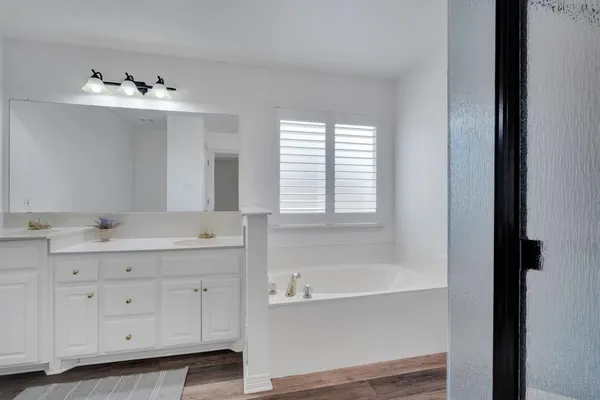 $315,000 | 506 Whitney Drive, Midlothian, TX 76065