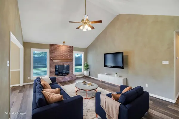 $315,000 | 506 Whitney Drive, Midlothian, TX 76065