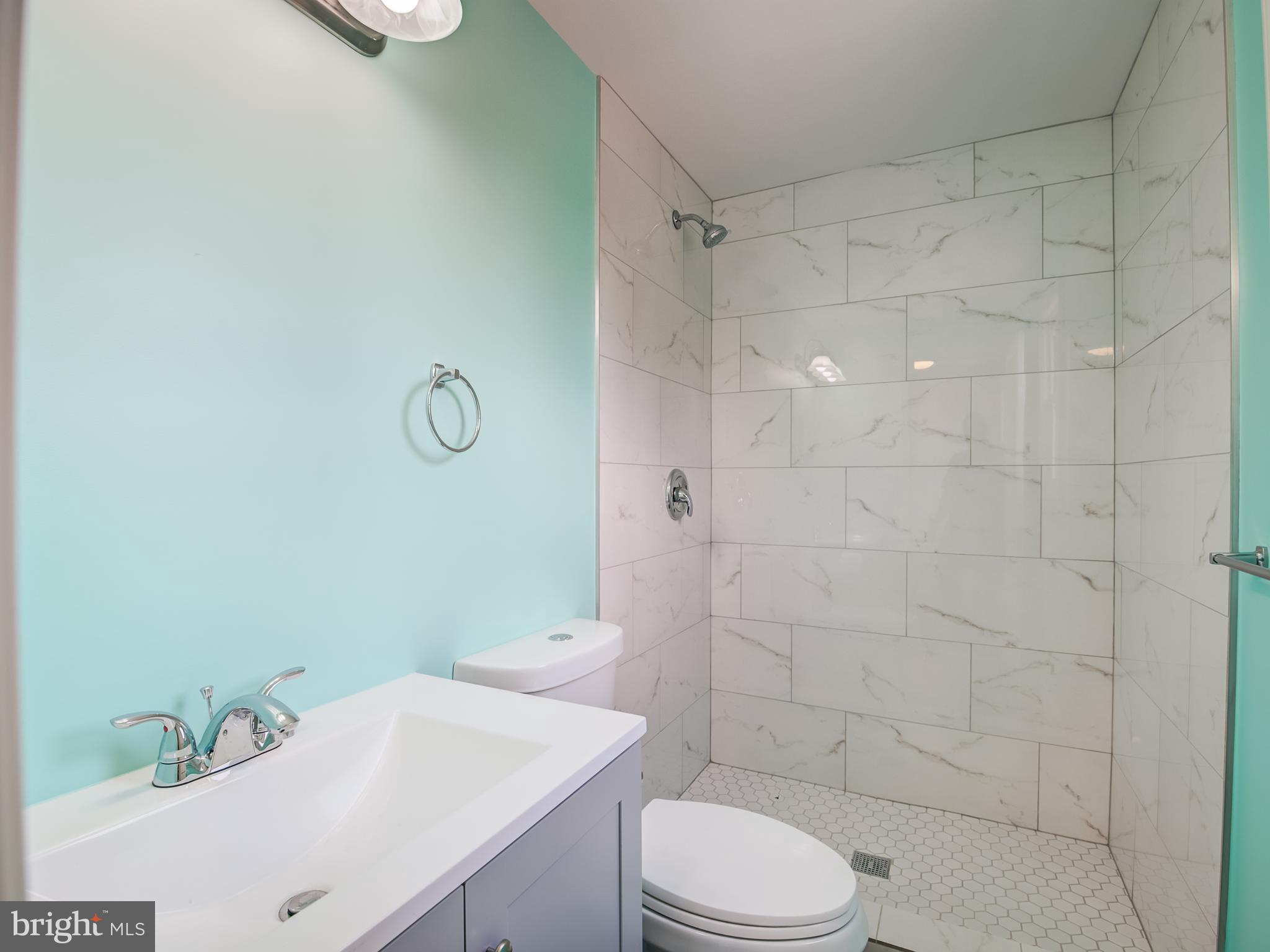 2511 Tucker Road Fort Washington, MD 20744 - Photo 36 of 66 Second full bathroom