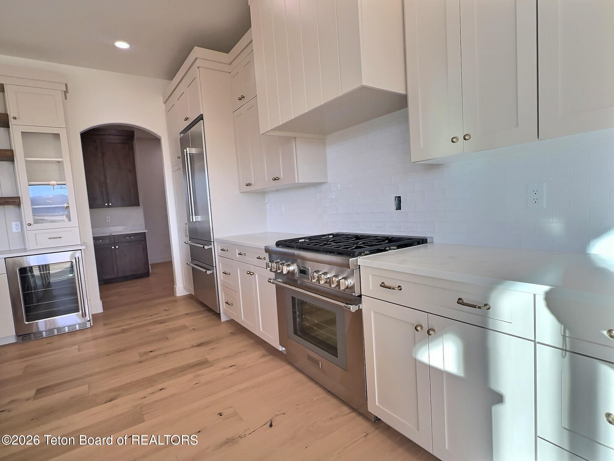 371 Desert Fox Lane Victor, ID 83455 - Photo 23 of 46 kitchen range