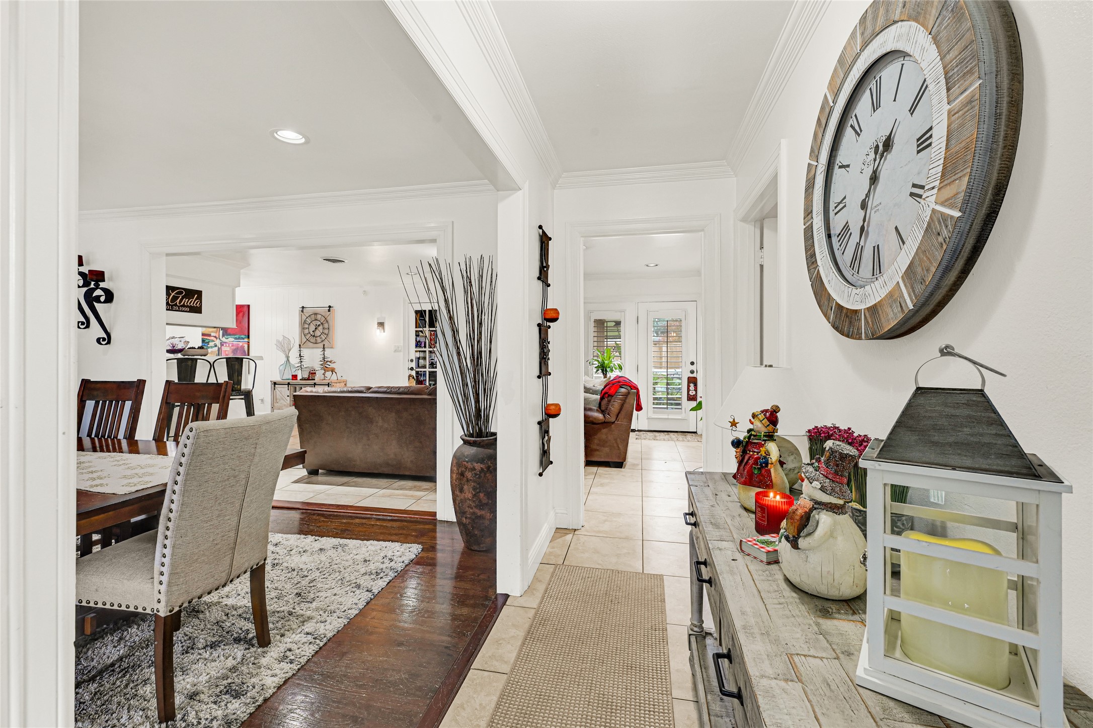 10309 Ivyridge Road Houston, TX 77043 - Photo 3 of 20