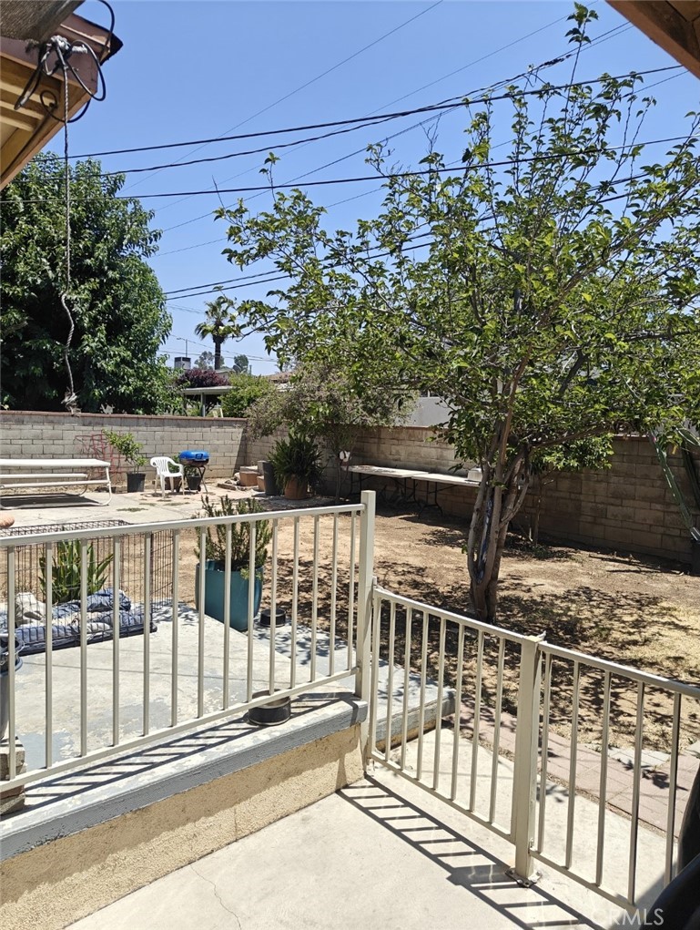 2428 Vasquez Place Riverside, CA 92507 - Photo 21 of 25 a view of a balcony with two chairs