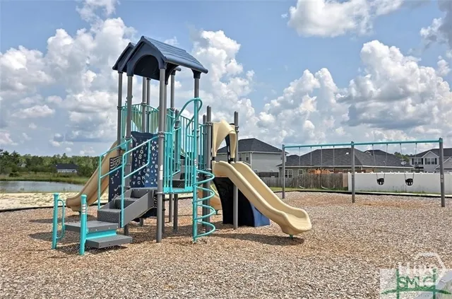 $1,900 | 128 Gambrell Road, Hinesville, GA 31313