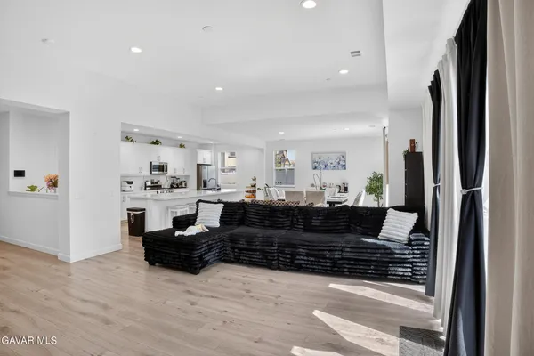 $685,000 | 38018 Periwinkle Place, Palmdale, CA 93550