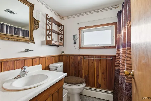 $185,000 | 138 Owasco Street, Auburn, NY 13021