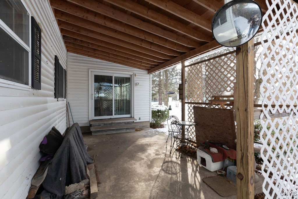 138 Owasco Street Auburn, NY 13021 - Photo 8 of 45