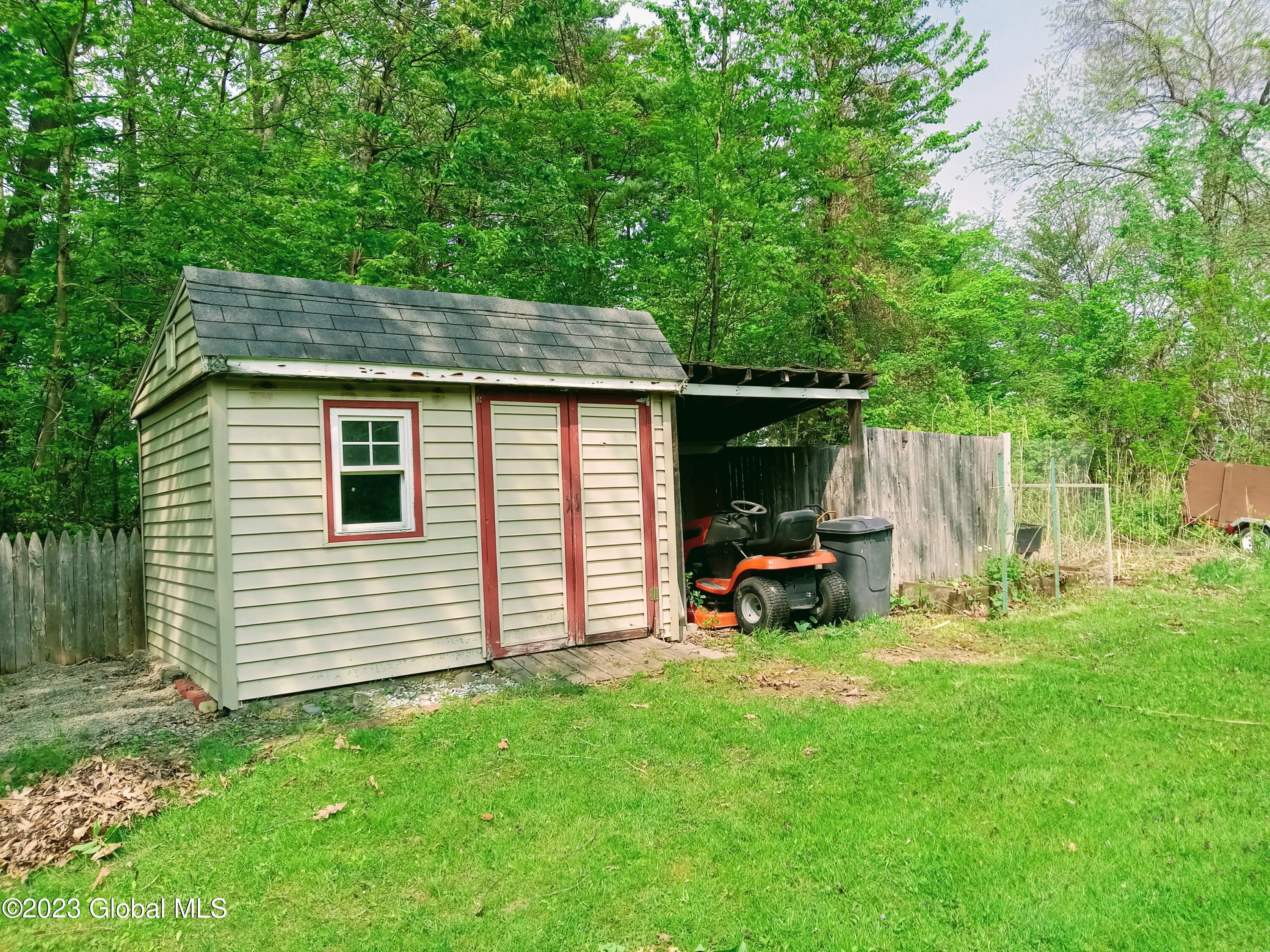 440 Hays Road Rensselaer, NY 12144 - Photo 8 of 41 20230509_103729