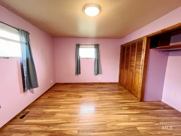 $199,900 | 603 Maple Street, Nezperce, ID 83543