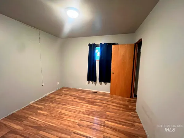 $199,900 | 603 Maple Street, Nezperce, ID 83543