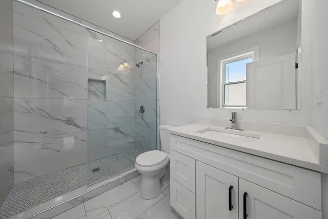 $550,000 | 10738 South Worth Avenue, Worth, IL 60482