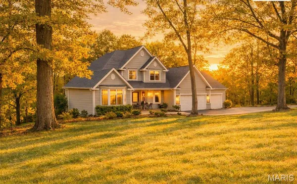 $649,000 | 364 Whispering Forest Lane, Pacific, MO 63069