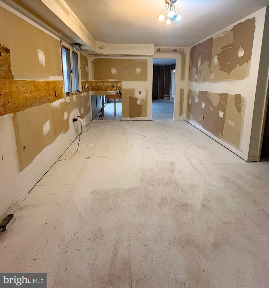 3007 Suffolk Lane Fallston, MD 21047 - Photo 5 of 13 a view of a hallway with furniture