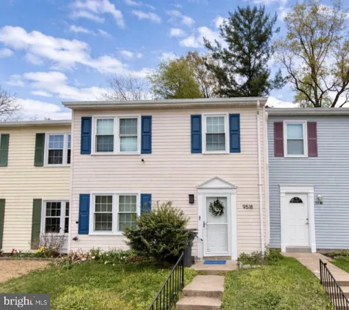 $475,000 | 9518 Mooregate Court, Lorton, VA 22079