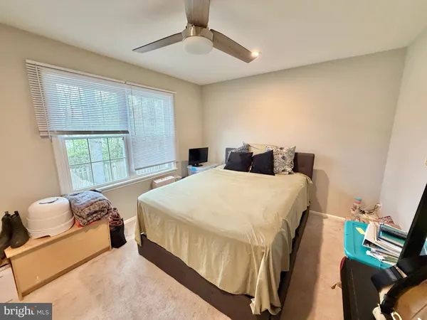$475,000 | 9518 Mooregate Court, Lorton, VA 22079