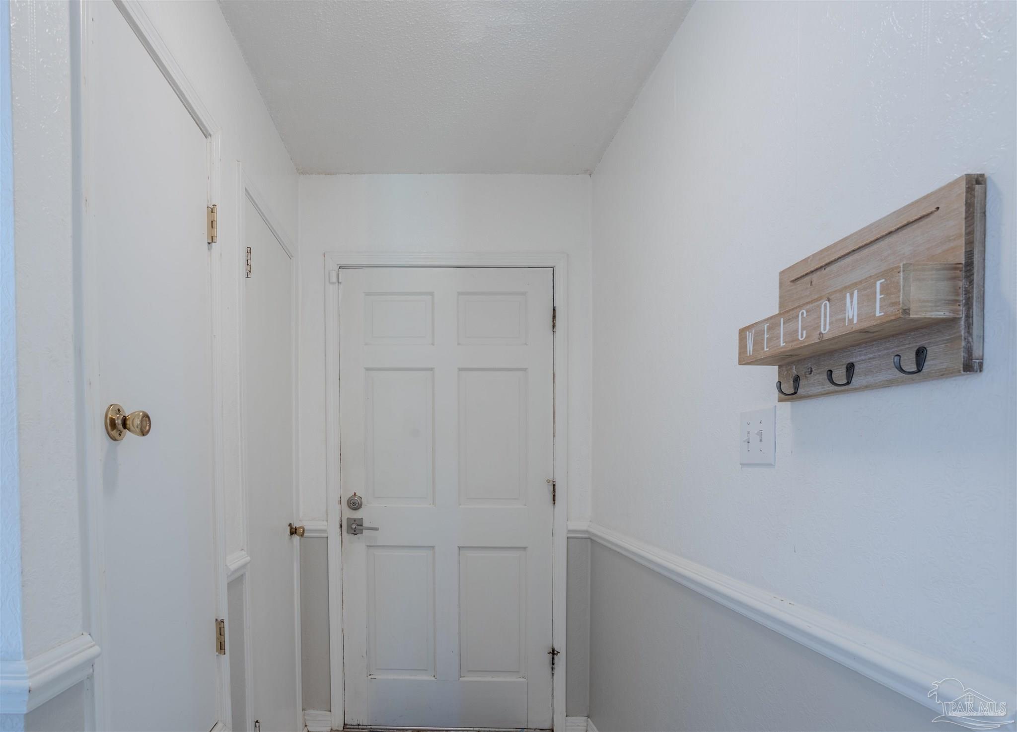 2364 Ryale Road Cantonment, FL 32533 - Photo 3 of 28