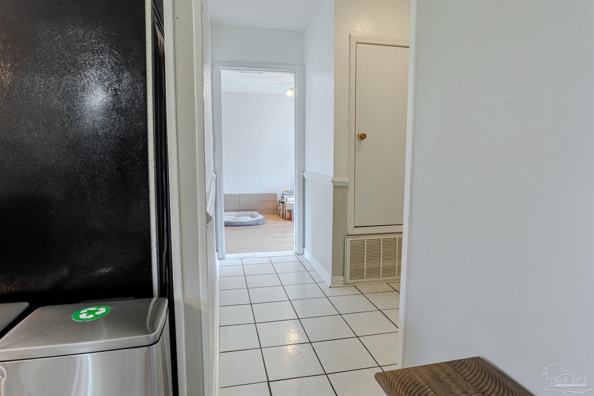 2364 Ryale Road Cantonment, FL 32533 - Photo 4 of 28