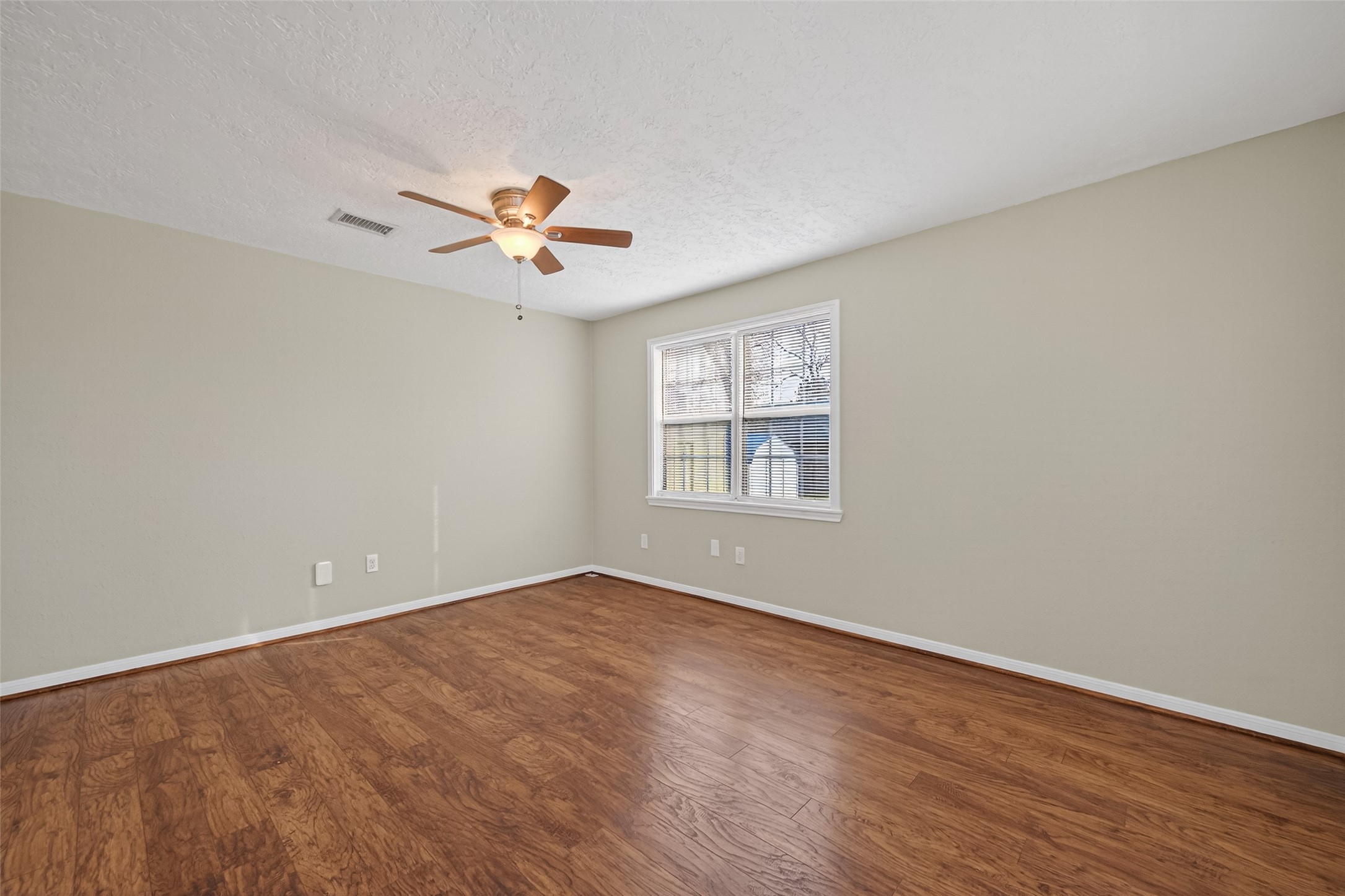 106 Longstreet Road Willis, TX 77378 - Photo 11 of 42