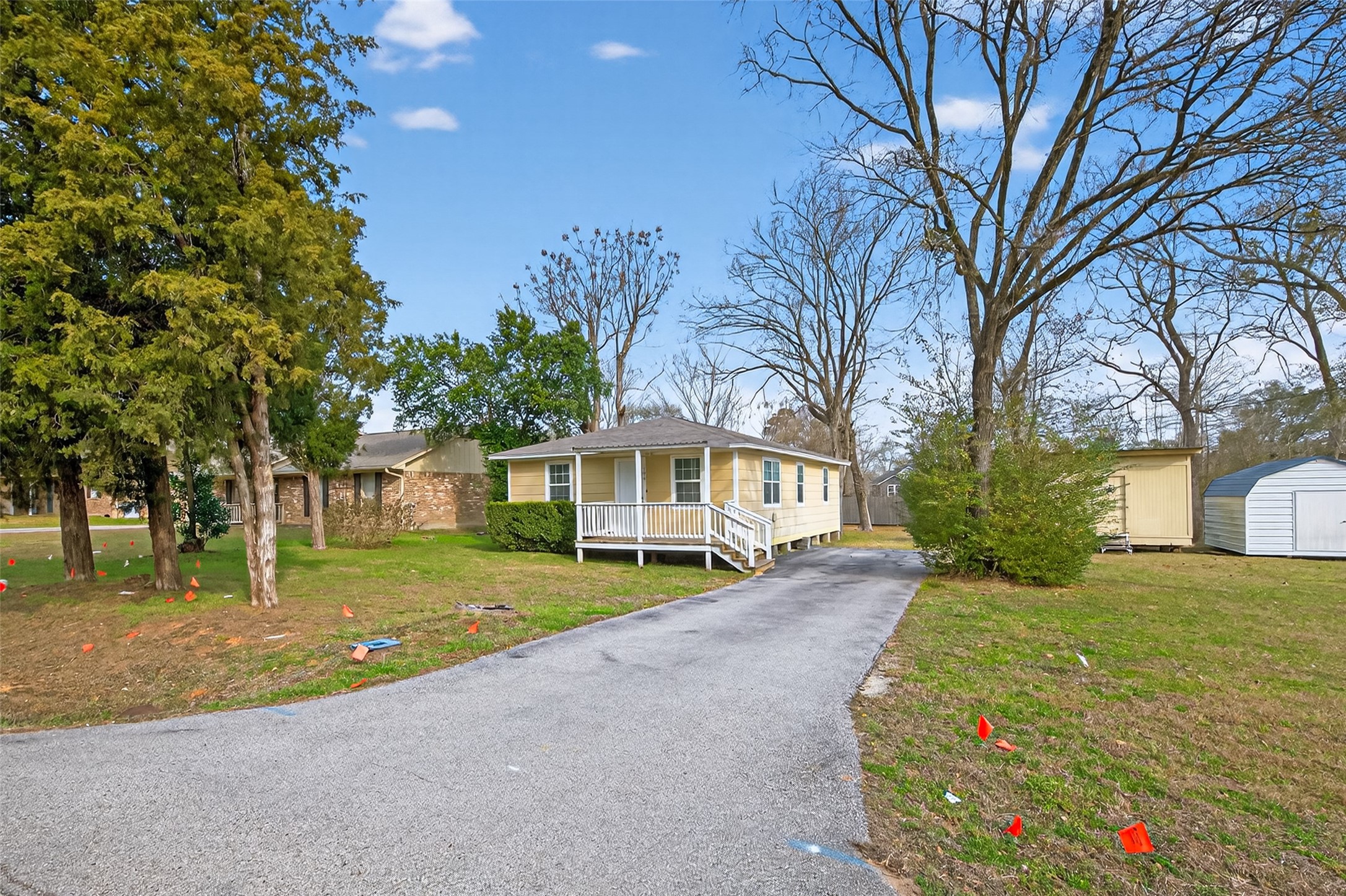 106 Longstreet Road Willis, TX 77378 - Photo 5 of 42