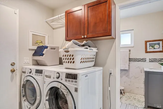 $835,000 | 5127 Oak Park Way, Santa Rosa, CA 95409