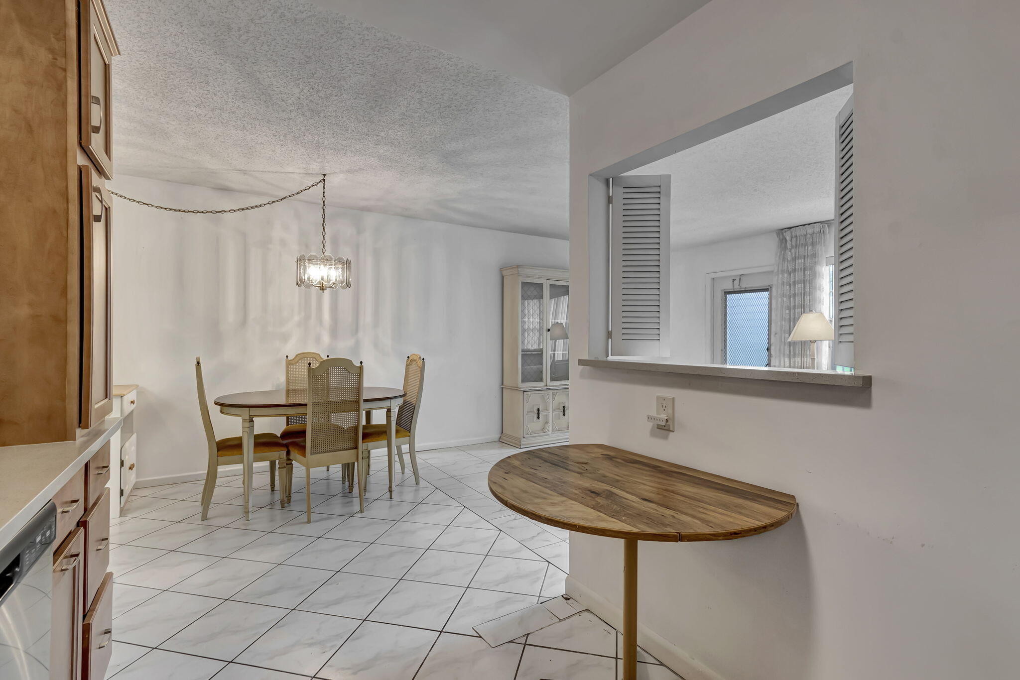 181 Mansfield East Boca Raton, FL 33434 - Photo 11 of 40 22-web-or-mls-DSC_8691