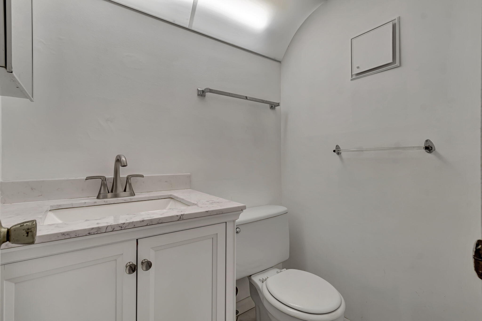 181 Mansfield East Boca Raton, FL 33434 - Photo 13 of 40 24-web-or-mls-DSC_8706