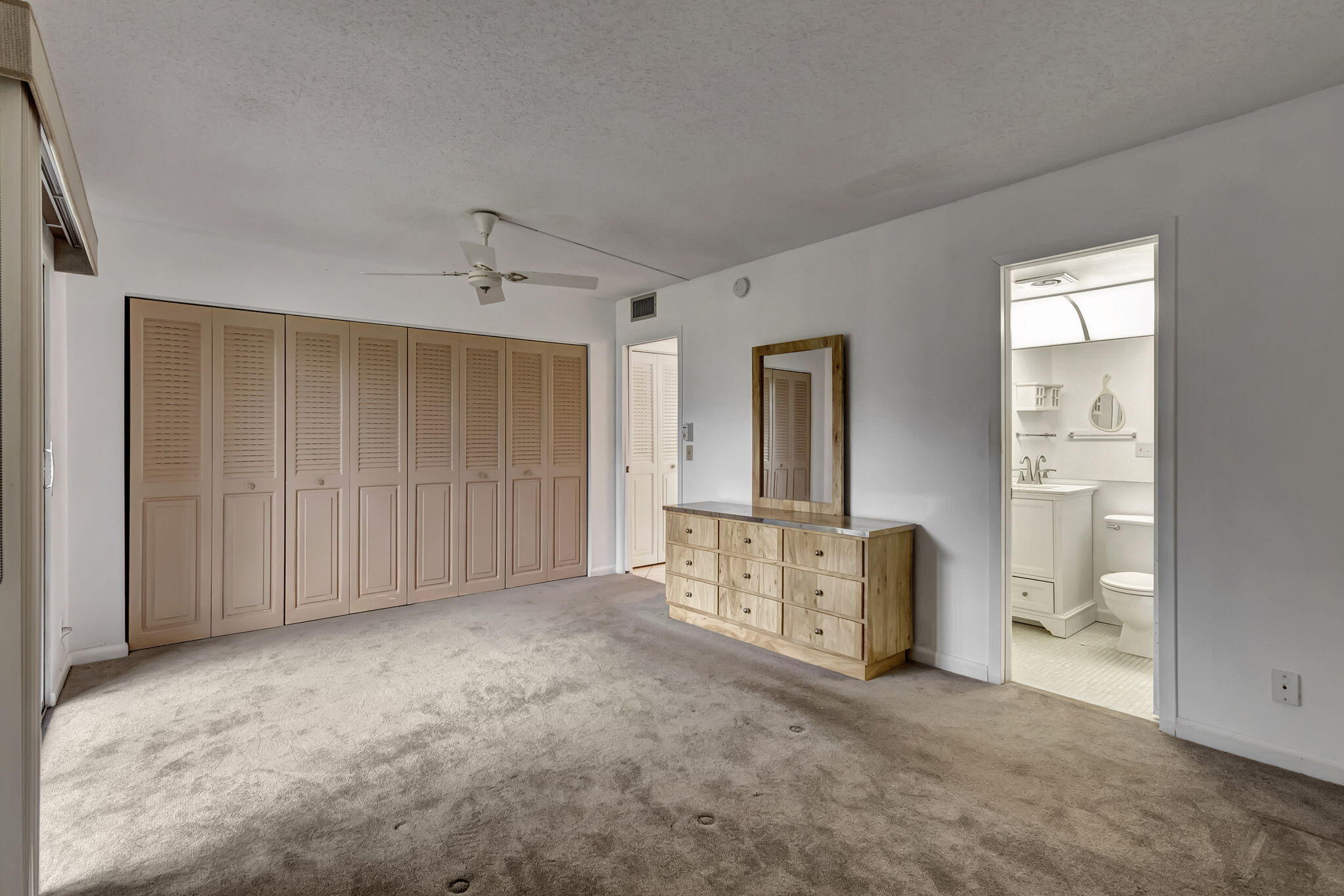 181 Mansfield East Boca Raton, FL 33434 - Photo 18 of 40 28-web-or-mls-DSC_8731
