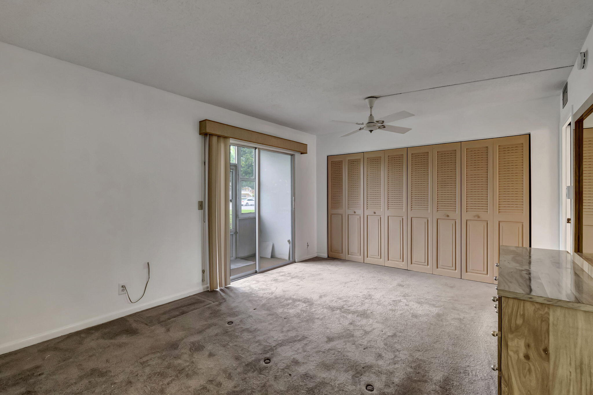 181 Mansfield East Boca Raton, FL 33434 - Photo 19 of 40 29-web-or-mls-DSC_8736