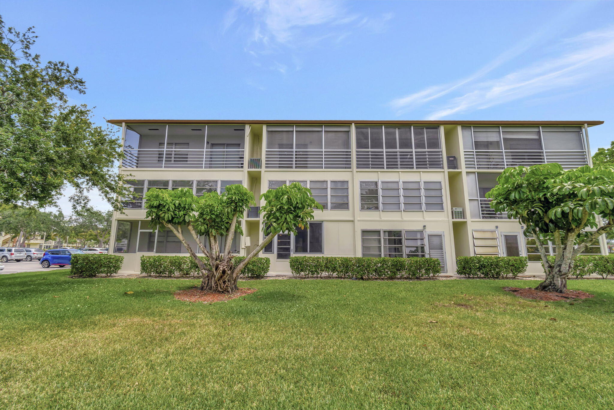 181 Mansfield East Boca Raton, FL 33434 - Photo 40 of 40 42-web-or-mls-DSC_8626