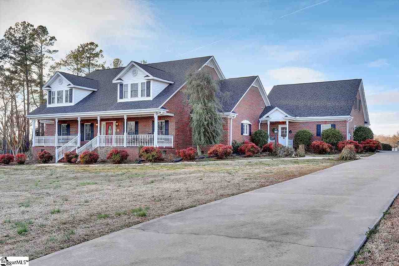 344 Workman Road Woodruff, SC 29388 - Photo 1 of 1
