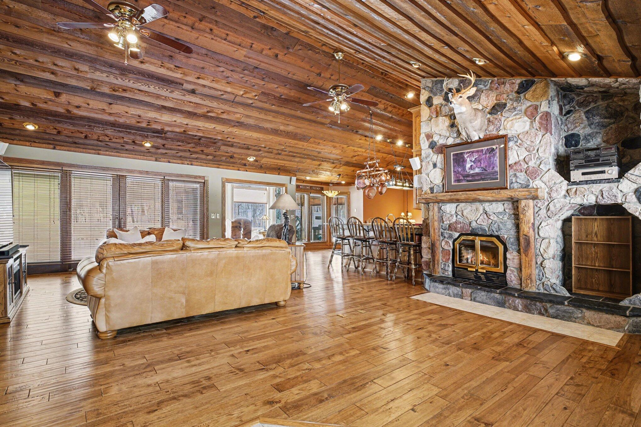 65650 Dailey Road Edwardsburg, MI 49112 - Photo 12 of 59 007_file_2106