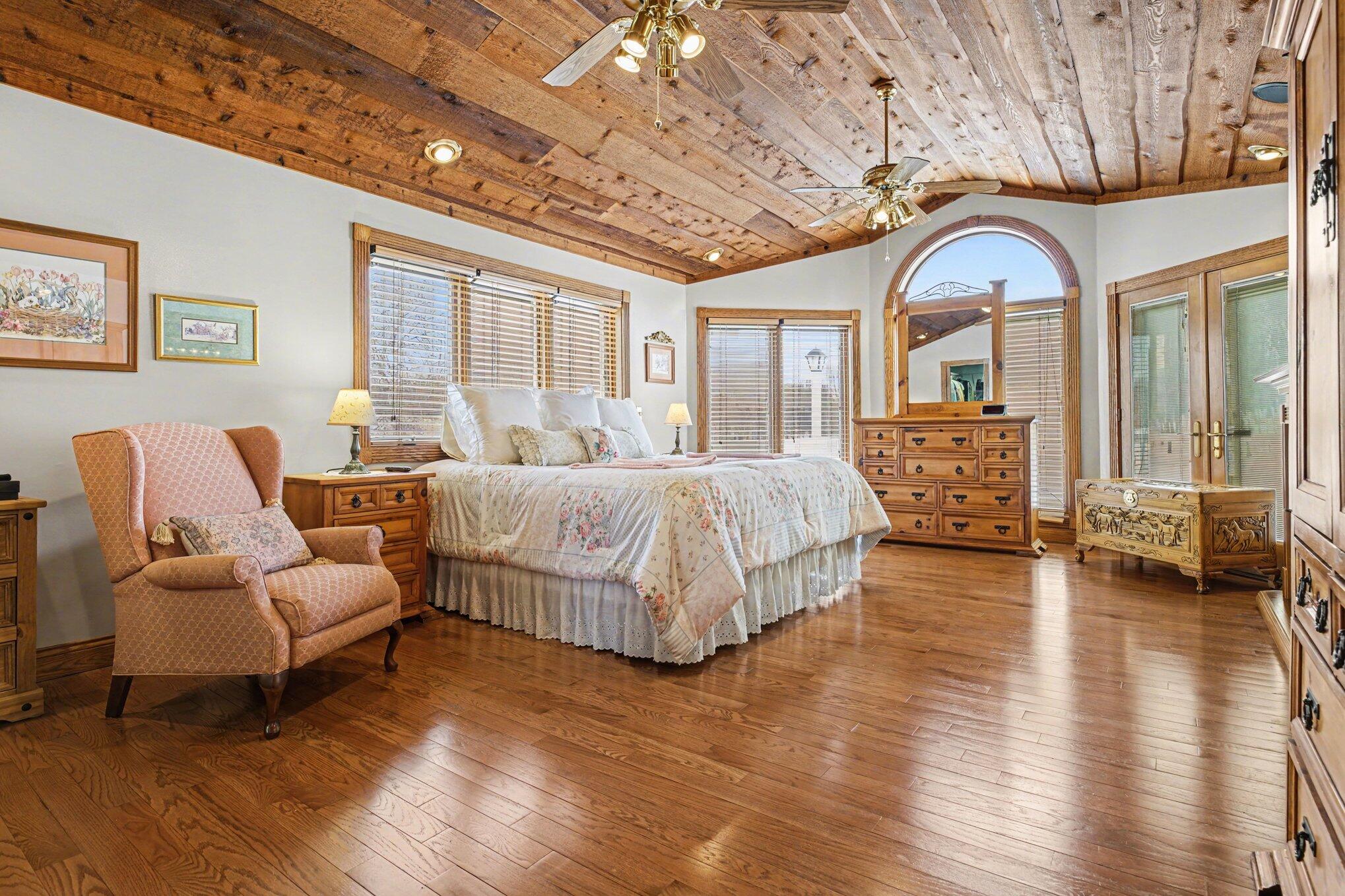 65650 Dailey Road Edwardsburg, MI 49112 - Photo 23 of 59 023_file_6028