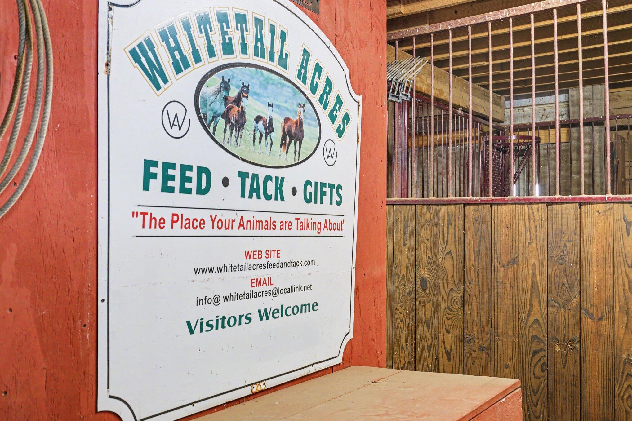 65650 Dailey Road Edwardsburg, MI 49112 - Photo 37 of 59 034_file_9543