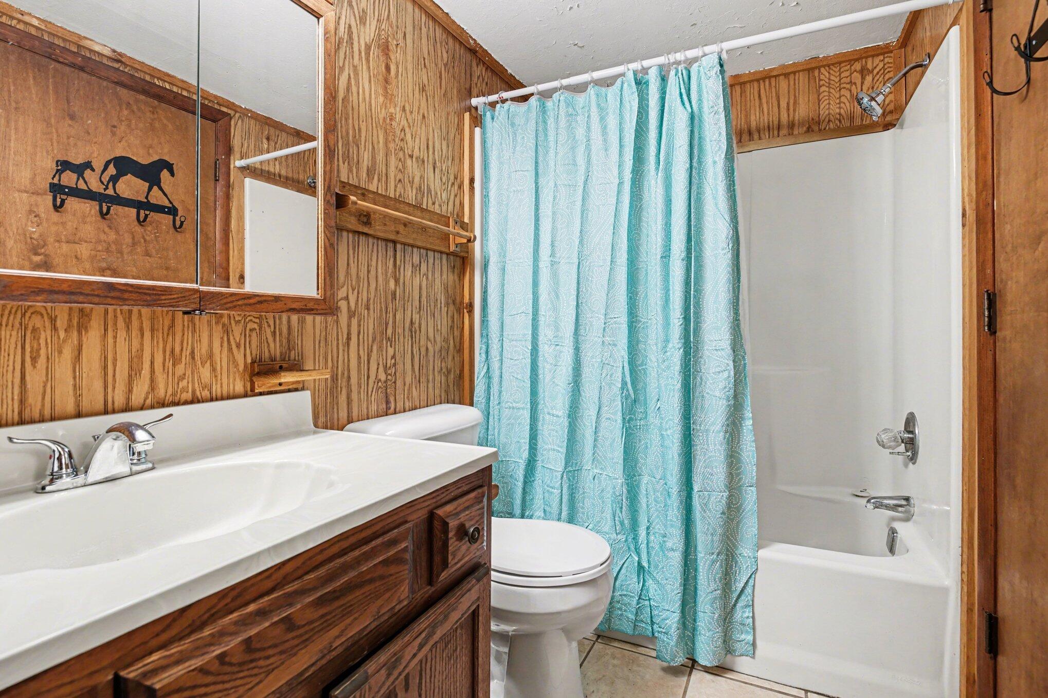 65650 Dailey Road Edwardsburg, MI 49112 - Photo 41 of 59 Apartment Bath