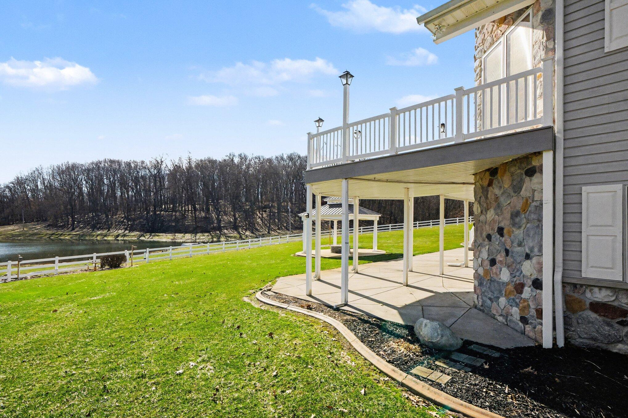 65650 Dailey Road Edwardsburg, MI 49112 - Photo 51 of 59 005_file_3809