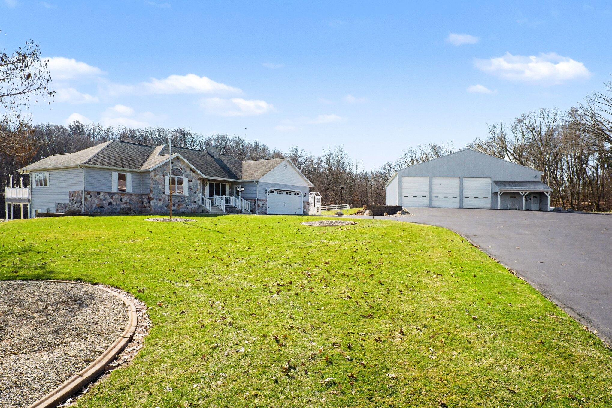 65650 Dailey Road Edwardsburg, MI 49112 - Photo 52 of 59 006_file_8202