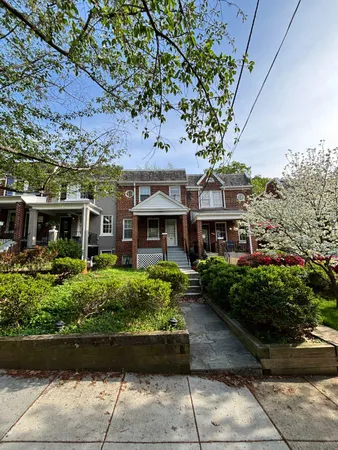 $4,600 | 3756 W Street Northwest, Washington, DC 20007