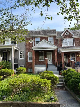 $4,600 | 3756 W Street Northwest, Washington, DC 20007
