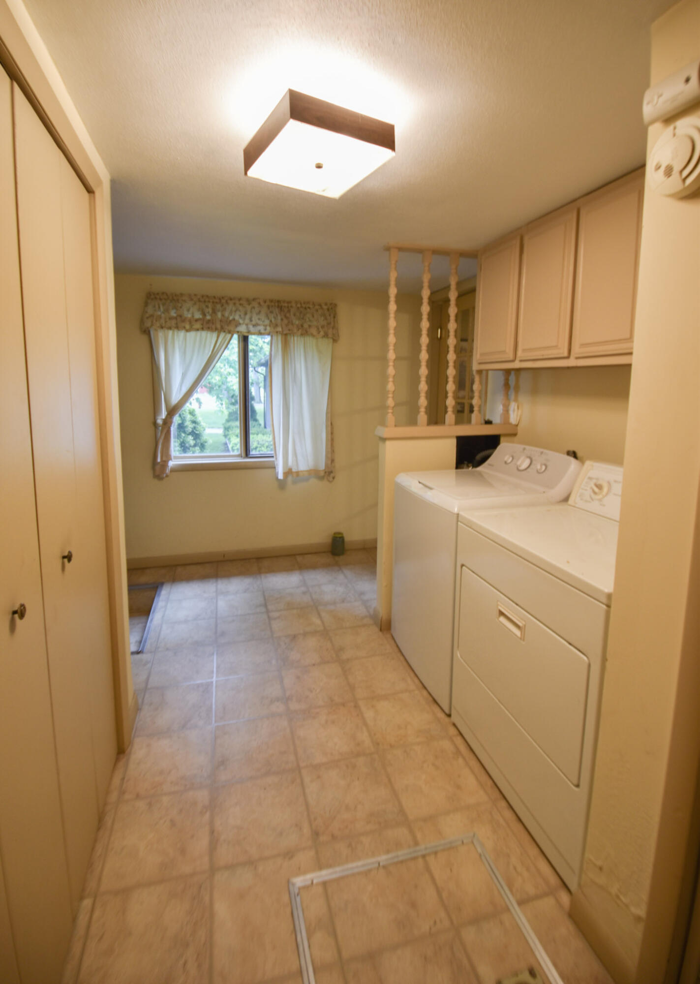 338 South Willowbrook Road Coldwater, MI 49036 - Photo 23 of 27 DSC_0152