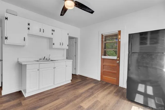 $2,150 | 84 Dewey Street, Bridgeport, CT 06605