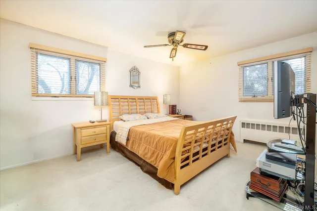 $699,000 | 295 Thorn Street, Oceanside, NY 11572