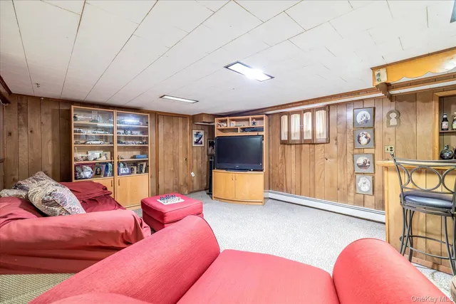 $699,000 | 295 Thorn Street, Oceanside, NY 11572