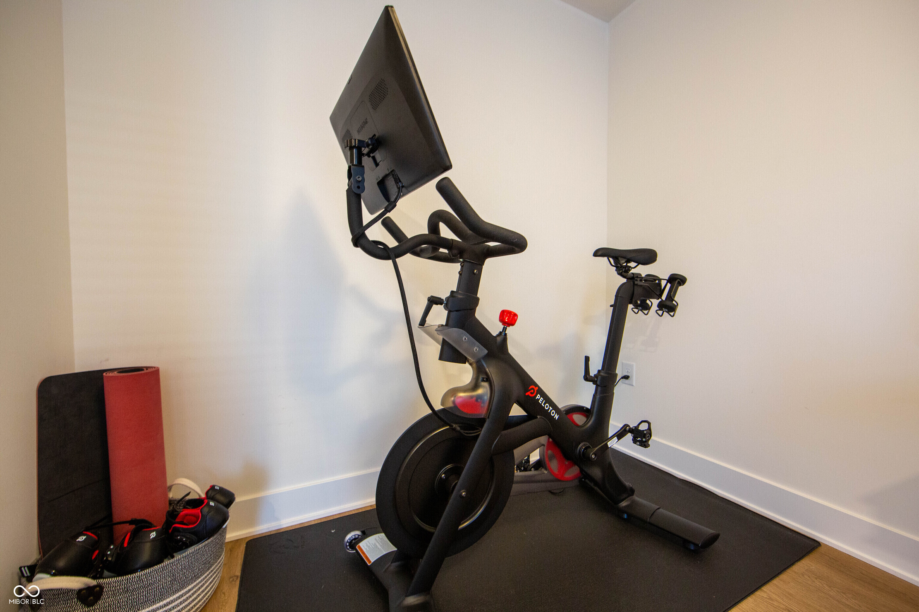 743 Bates Street Indianapolis, IN 46202 - Photo 11 of 34