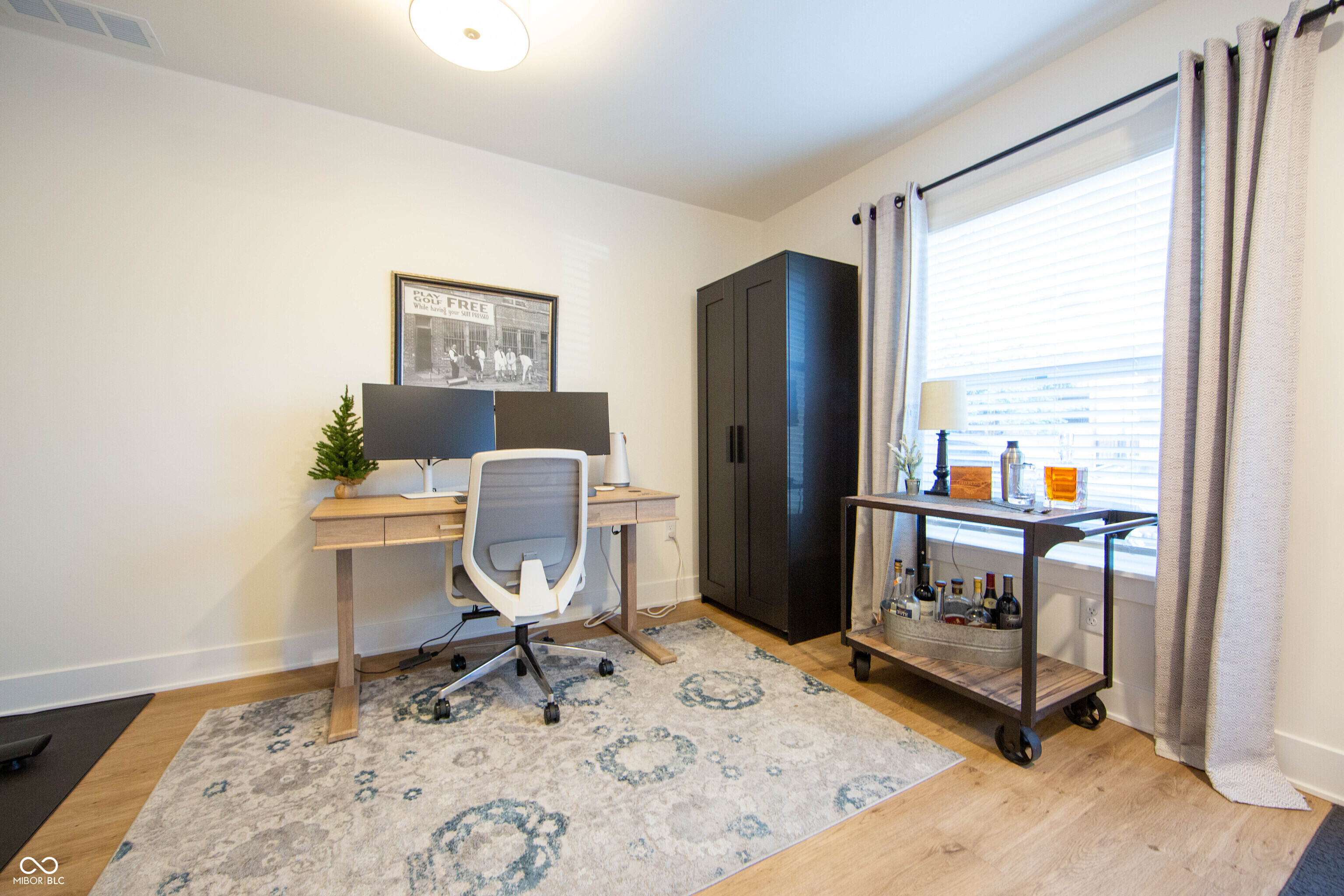 743 Bates Street Indianapolis, IN 46202 - Photo 12 of 34