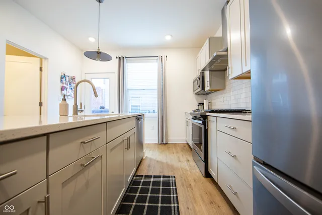 $2,350 | 743 Bates Street, Indianapolis, IN 46202