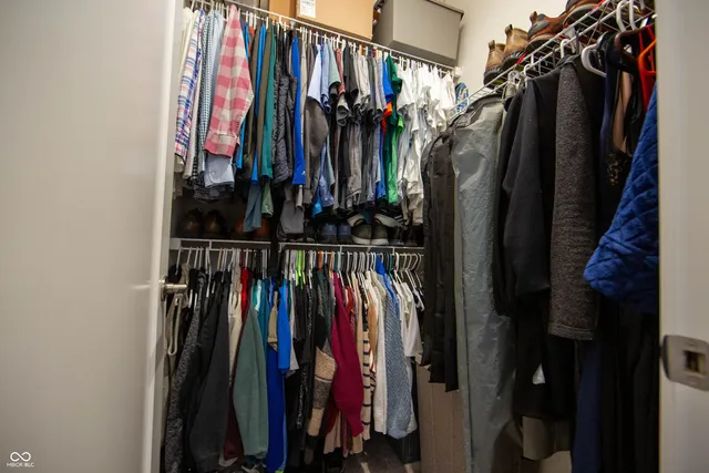 $2,350 | 743 Bates Street, Indianapolis, IN 46202