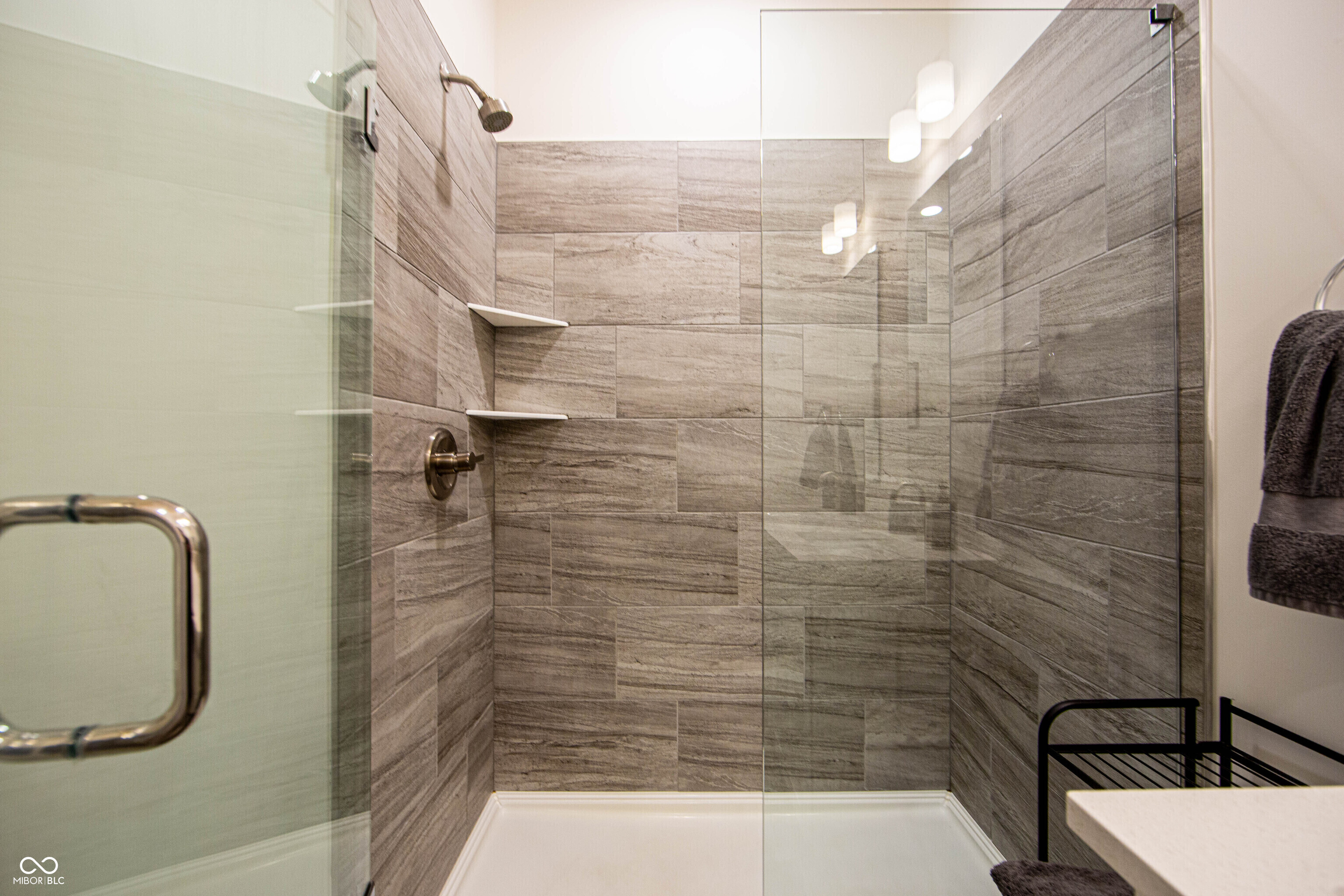 743 Bates Street Indianapolis, IN 46202 - Photo 25 of 34